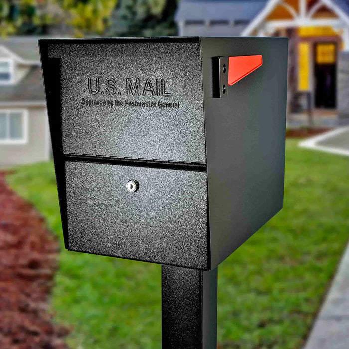 Mailboss Package Master® Locking Mailbox & Post
